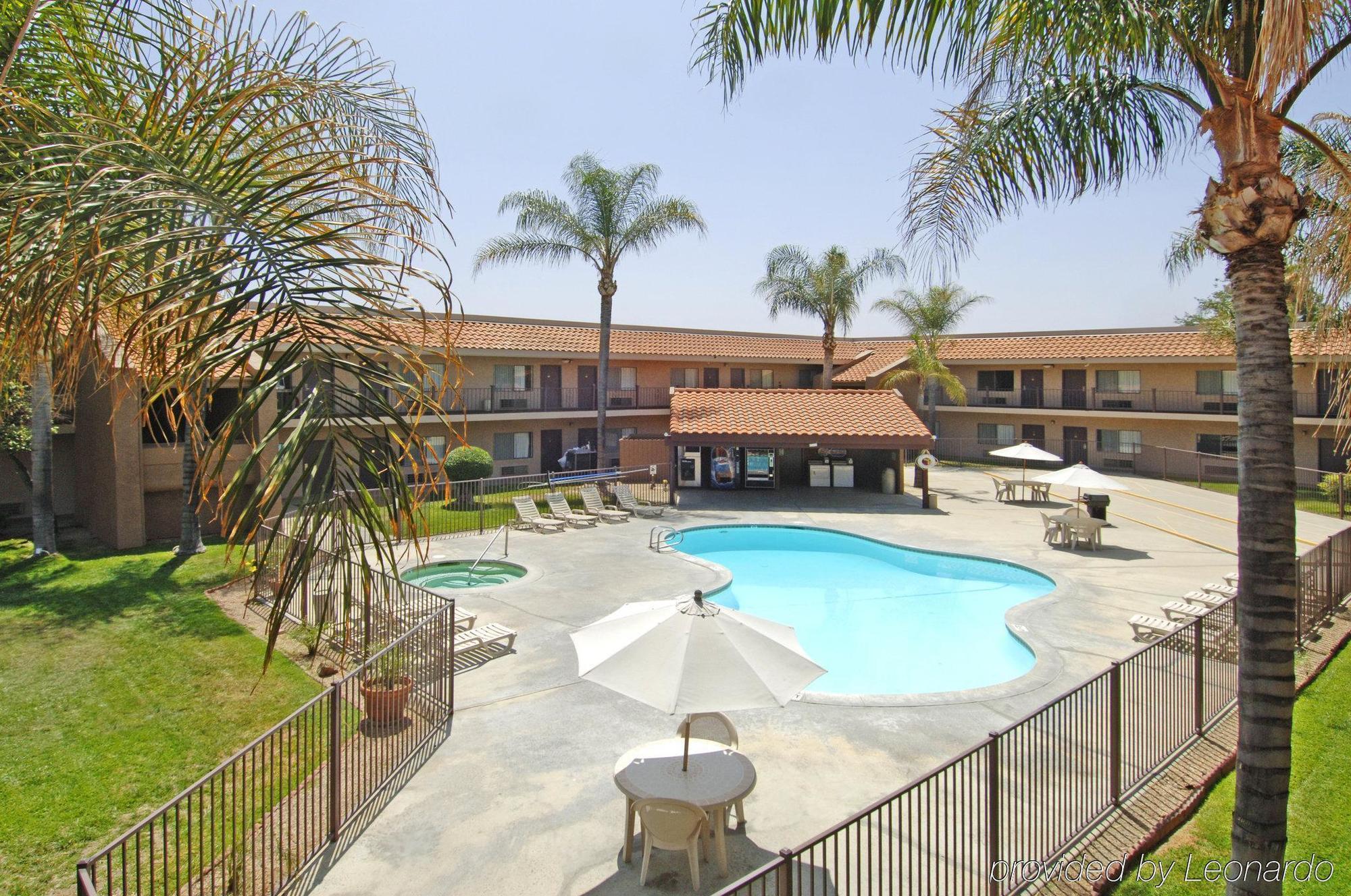Travelodge By Wyndham Hemet Ca Экстерьер фото